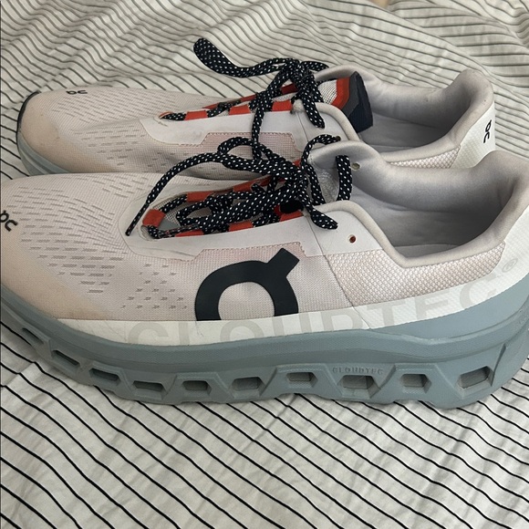 On cloud monster  2 Running White and Blue Sneakers with Red Accents - Picture 2 of 12